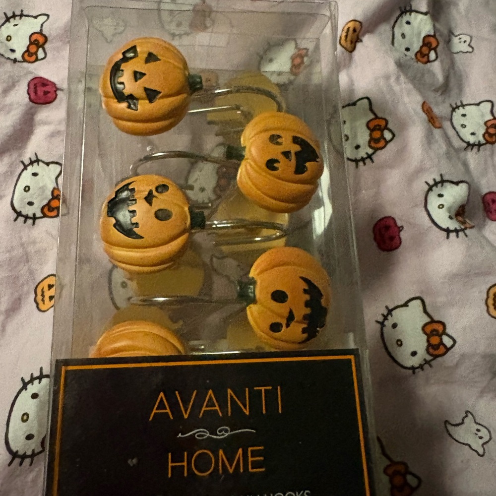 Avanti Pumpkin Shower Hooks - Orange and Black